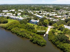 6230 Riverwalk Lane 5, Jupiter FL 33458