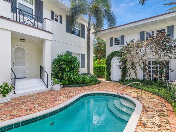 146 Sunset Avenue C, Palm Beach FL 33480