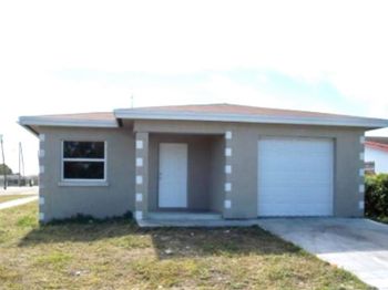 601 NW 10th St
