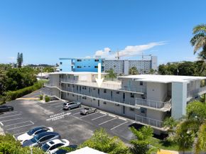 1445 SE 15th Court 203, Deerfield Beach FL 33441