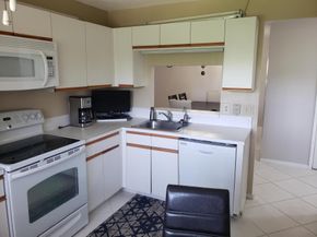 15364 Lakes Of Delray Boulevard 59, Delray Beach FL 33484