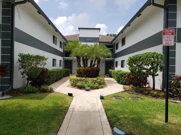 15364 Lakes Of Delray Boulevard 59, Delray Beach FL 33484