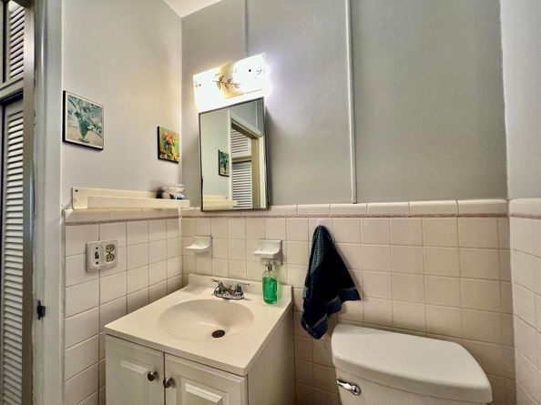 707 S 19th Avenue 11, Hollywood FL 33020
