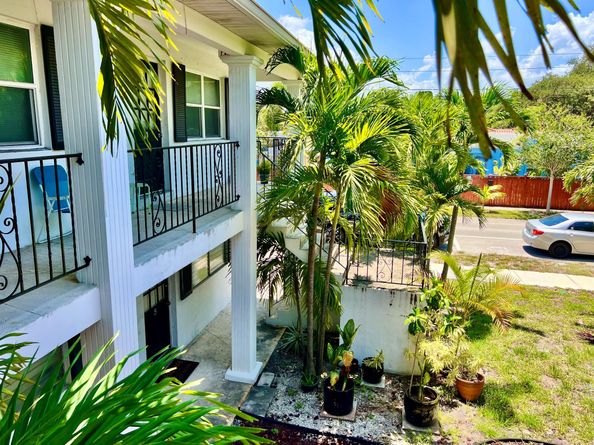 707 S 19th Avenue 11, Hollywood FL 33020
