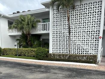 4201 S South Ocean Boulevard