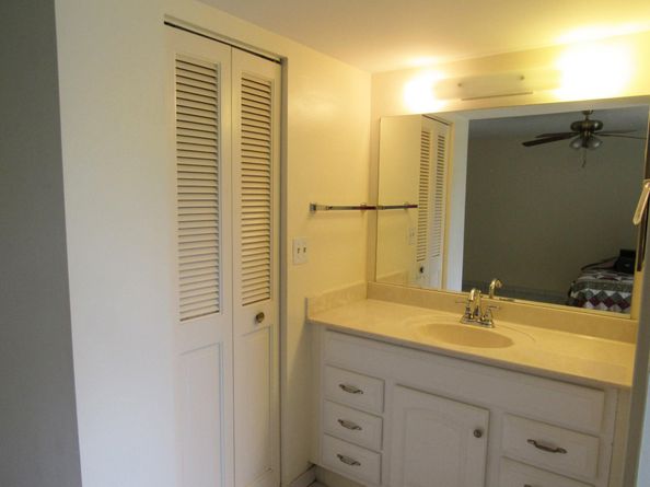 6351 N University Dr 224, Tamarac FL 33321