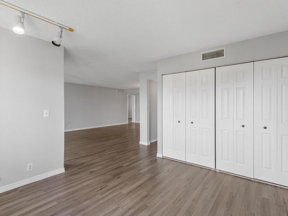 4080 Tivoli Court 302, Lake Worth FL 33467