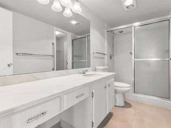 4080 Tivoli Court 302, Lake Worth FL 33467