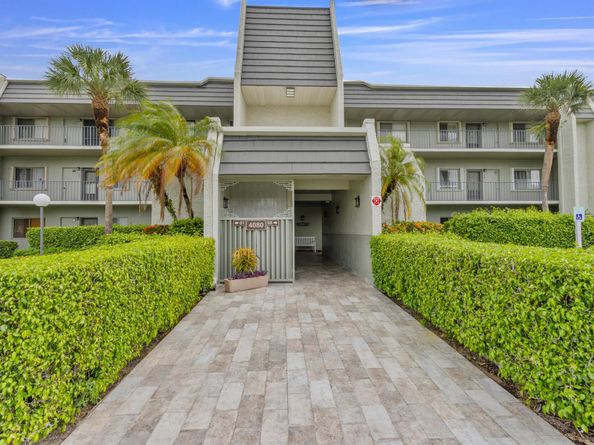 4080 Tivoli Court 302, Lake Worth FL 33467
