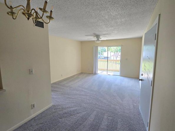 1854 Abbey Road 202, West Palm Beach FL 33415