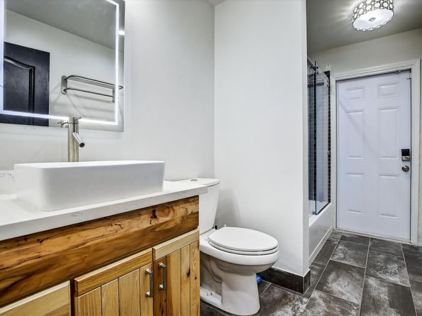 1210 NW 193rd Ave, Pembroke Pines FL 33029