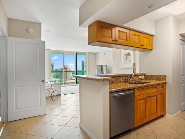 347 N New River Dr 2808, Fort Lauderdale FL 33301