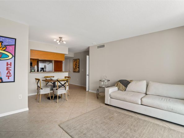 347 N New River Dr 2808, Fort Lauderdale FL 33301