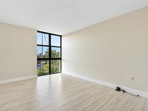 1201 River Reach Dr 403, Fort Lauderdale FL 33315