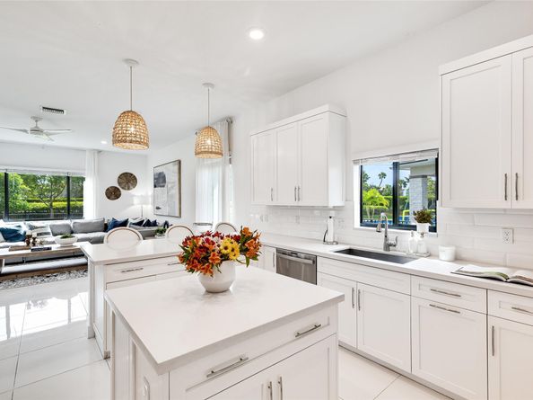 10995 Passage Way, Parkland FL 33076