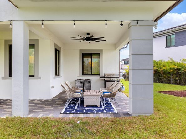10995 Passage Way, Parkland FL 33076