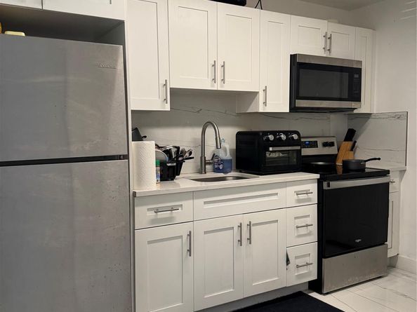 2633 NE 15th Ave, Pompano Beach FL 33064