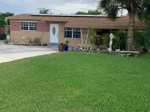7450 Freedom St, Hollywood FL 33024
