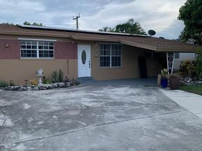 7450 Freedom St, Hollywood FL 33024