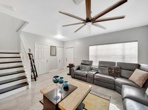 6010 N Golden Beauty Ln, Tamarac FL 33321