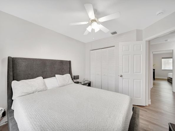 6010 N Golden Beauty Ln, Tamarac FL 33321