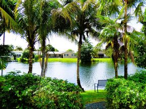 10402 NW 5th Mnr, Plantation FL 33324