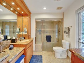 10402 NW 5th Mnr, Plantation FL 33324