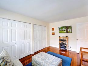 10402 NW 5th Mnr, Plantation FL 33324