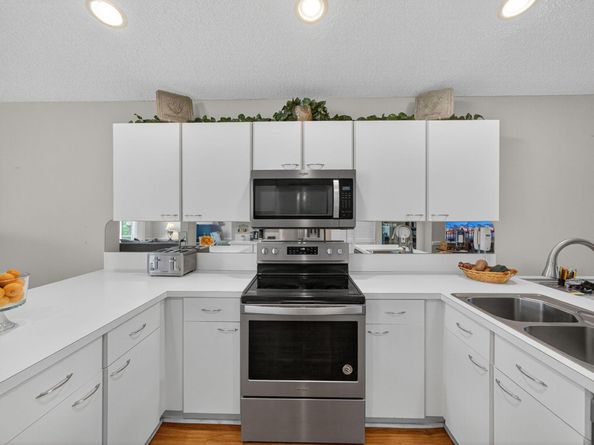 6219 Grand Cypress Circle, Lake Worth FL 33463