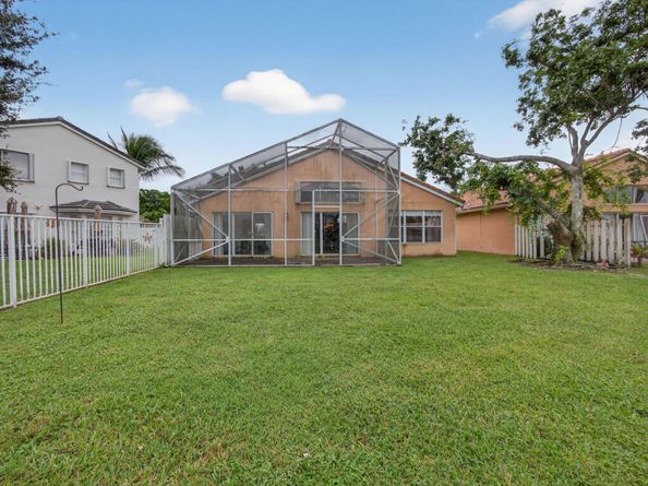 6219 Grand Cypress Circle, Lake Worth FL 33463