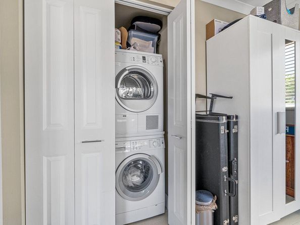 2311 NE 36th Street 1a, Lighthouse Point FL 33064