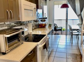 1750 NE 191st Street 600, Miami FL 33179