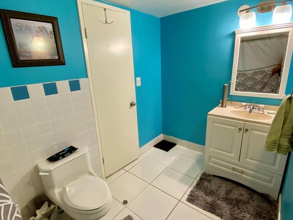 1750 NE 191st Street 600, Miami FL 33179