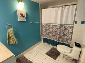 1750 NE 191st Street 600, Miami FL 33179