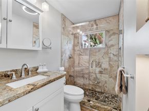 221 NE 57th St, Oakland Park FL 33334