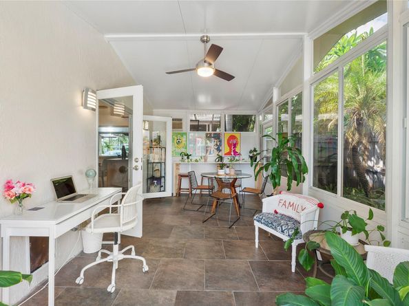 221 NE 57th St, Oakland Park FL 33334