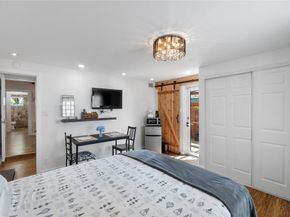 221 NE 57th St, Oakland Park FL 33334