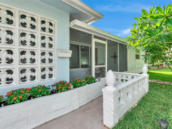 6202 NW 70th Ave, Tamarac FL 33321