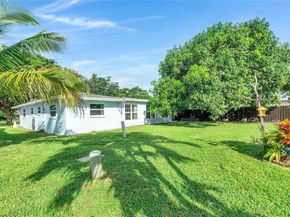 6202 NW 70th Ave, Tamarac FL 33321