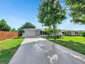 6202 NW 70th Ave, Tamarac FL 33321