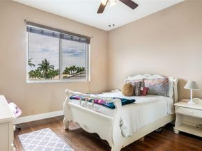 10982 NW 70th Ct, Parkland FL 33076