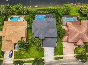10982 NW 70th Ct, Parkland FL 33076