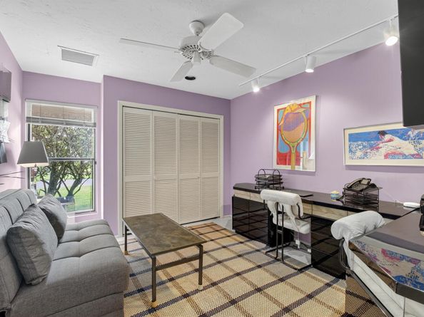 20432 Woodbridge Lane, Boca Raton FL 33434