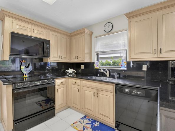 20432 Woodbridge Lane, Boca Raton FL 33434