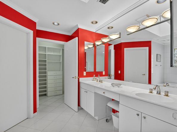 20432 Woodbridge Lane, Boca Raton FL 33434