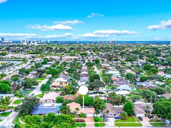 5930 NE 15th Ave, Fort Lauderdale FL 33334