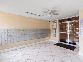 3955 N Nob Hill Rd 307, Sunrise FL 33351