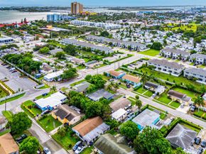 112 W 34th Street, Riviera Beach FL 33404