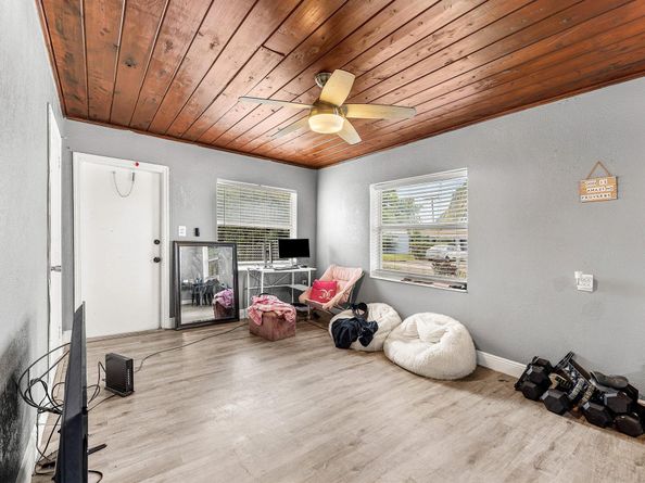 112 W 34th Street, Riviera Beach FL 33404