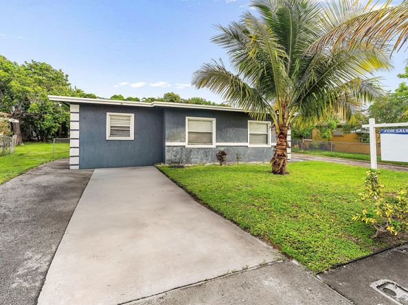 112 W 34th Street, Riviera Beach FL 33404